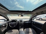 Kia Sorento-13
