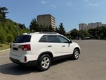 Kia Sorento-4