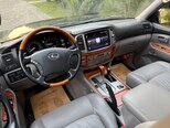 Lexus LX 470-13