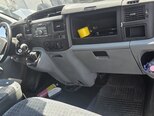 Ford Transit-9