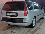 Renault Laguna-9