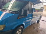Ford Transit-9