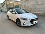 Hyundai Elantra-1