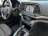 Hyundai Elantra-19