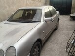 Mercedes E 200-5