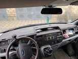 Ford Transit-17