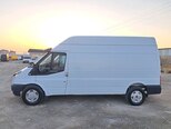 Ford Transit-2