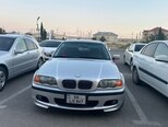 BMW 320-1