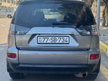 Mitsubishi Outlander-4