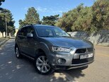 Mitsubishi Outlander-9