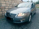 Volkswagen Passat-1