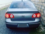 Volkswagen Passat-2