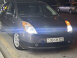 Toyota Prius-4