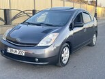 Toyota Prius-2