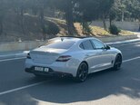 Hyundai Genesis-12