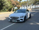 Hyundai Genesis-16