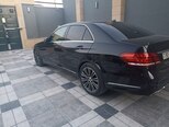 Mercedes E 220 d-3