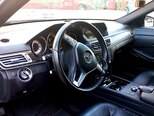 Mercedes E 220 d-12