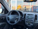 Hyundai Santa Fe-16
