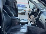 Hyundai Santa Fe-12