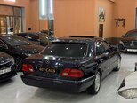 Mercedes E 240-6