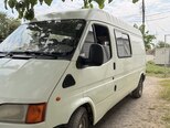 Ford Transit-4