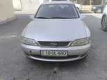 Opel Vectra-8