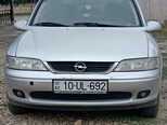 Opel Vectra-1