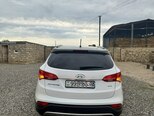 Hyundai Santa Fe-10