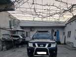 Nissan Navara-1