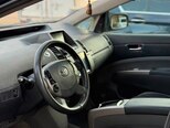 Toyota Prius-9