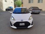 Toyota Aqua-1