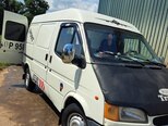 Ford Transit-4