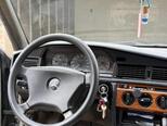 Mercedes 190-9