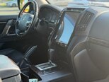 Toyota Land Cruiser-10