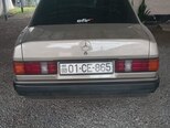 Mercedes 190-2