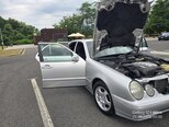 Mercedes E 270-7