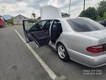 Mercedes E 270-8