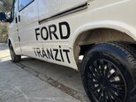 Ford Transit-10
