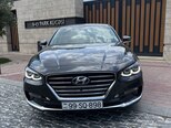 Hyundai Grandeur-1