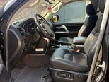 Toyota Land Cruiser-10