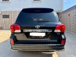 Toyota Land Cruiser-8
