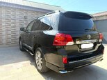 Toyota Land Cruiser-6