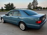 Mercedes E 240-10