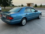 Mercedes E 240-13