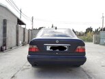 Mercedes 220 E-2