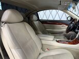 Lexus SC 430-9