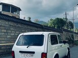 LADA (VAZ) Niva-3