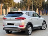 Hyundai Tucson-13