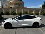 Tesla Model 3-3